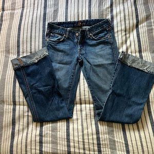 Y-2k Iconic low rise jeans, very comfortable, great quality